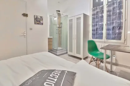 Privatzimmer in der Rue Casimir Delavigne, , bild 4 von 9