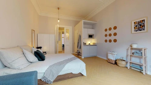 Chambre à louer avec lit double Berlin