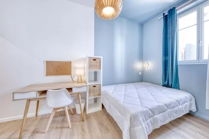 Privatzimmer in der 16 Rue d'Angleterre, 06000 Nice, France, bild 1 von 8