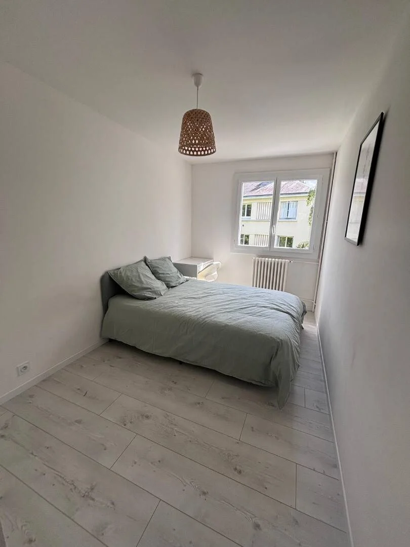 Chambre d'étudiant économique avec emplacement pratique dans 