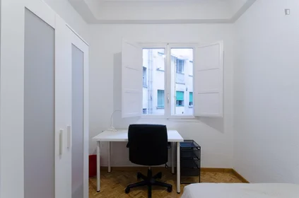 Private room at Paseo de la Chopera, image 2 of 28