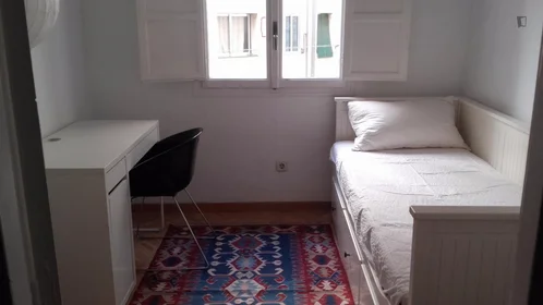 Private room at Paseo de la Chopera, image 25 of 28