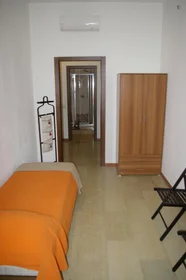 Quarto privado em Viale Renato Serra, imagem 13 de 29