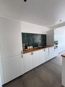 Quarto privado em Rue du Quesnoy, Trivières, imagem 6 de 10