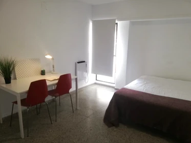 Room for rent with double bed Valencia
