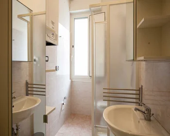 Chambre privée à Via delle Lame, image 11 de 14