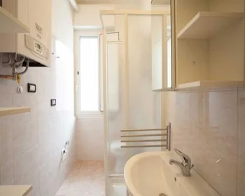 Chambre privée à Via delle Lame, image 13 de 14