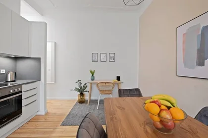 Logement entier à Dietzgenstraße 92, image 11 de 14