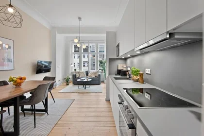 Logement entier à Dietzgenstraße 92, image 9 de 14