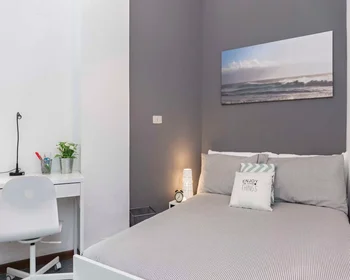 Quarto privado em Largo Cavalieri di Malta, Bande Nere, imagem 1 de 10