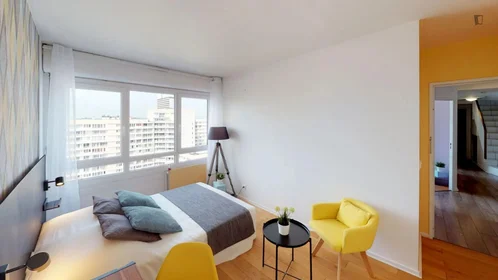 Chambre privée à rue Salvador Allende, image 2 de 18