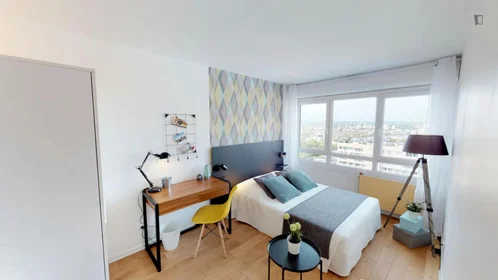 Chambre privée à rue Salvador Allende, image 3 de 18