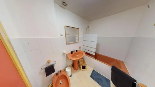 Chambre privée à Rue Sainte Anne, image 16 de 17