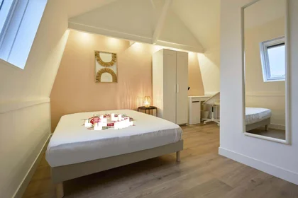 Habitación privada en 3 Rue des Archers, 59800 Lille, France, imagen 1 de 10