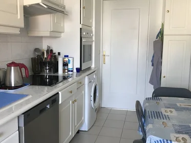 Private room at Cannes, 06400, image 6 of 15