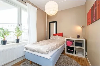 Stockholm de çift kişilik yataklı kiralık oda