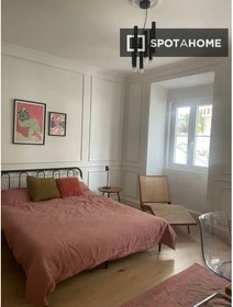 Komplette Wohnung voll möbliert in Lissabon