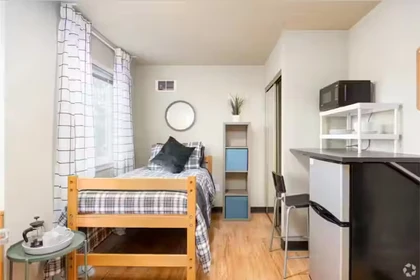 Renting rooms by the month in Seattle