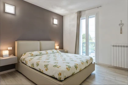 Mieszkanie z 2 sypialniami w Lucca