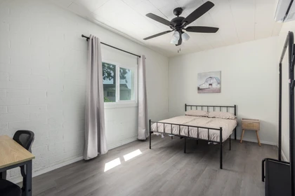 Renting rooms by the month in Phoenix