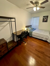 Habitación privada barata en Houston