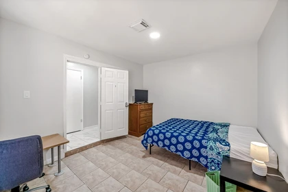 Chambre à louer dans un appartement en colocation à Houston