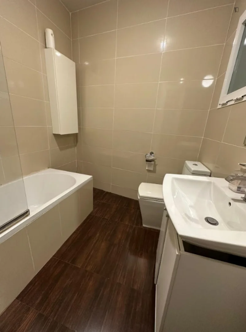 Camera per studenti economica vicino al campus a 