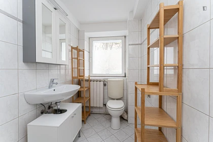 Quarto privado em Kaiser-Friedrich-Str., imagem 13 de 16