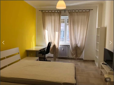 Quarto para alugar ao mês em Torino