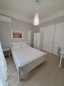 Room for rent with double bed Thessaloniki