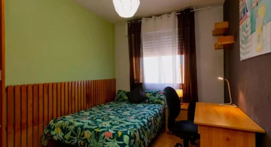 Room for rent with double bed Alcala-de-henares