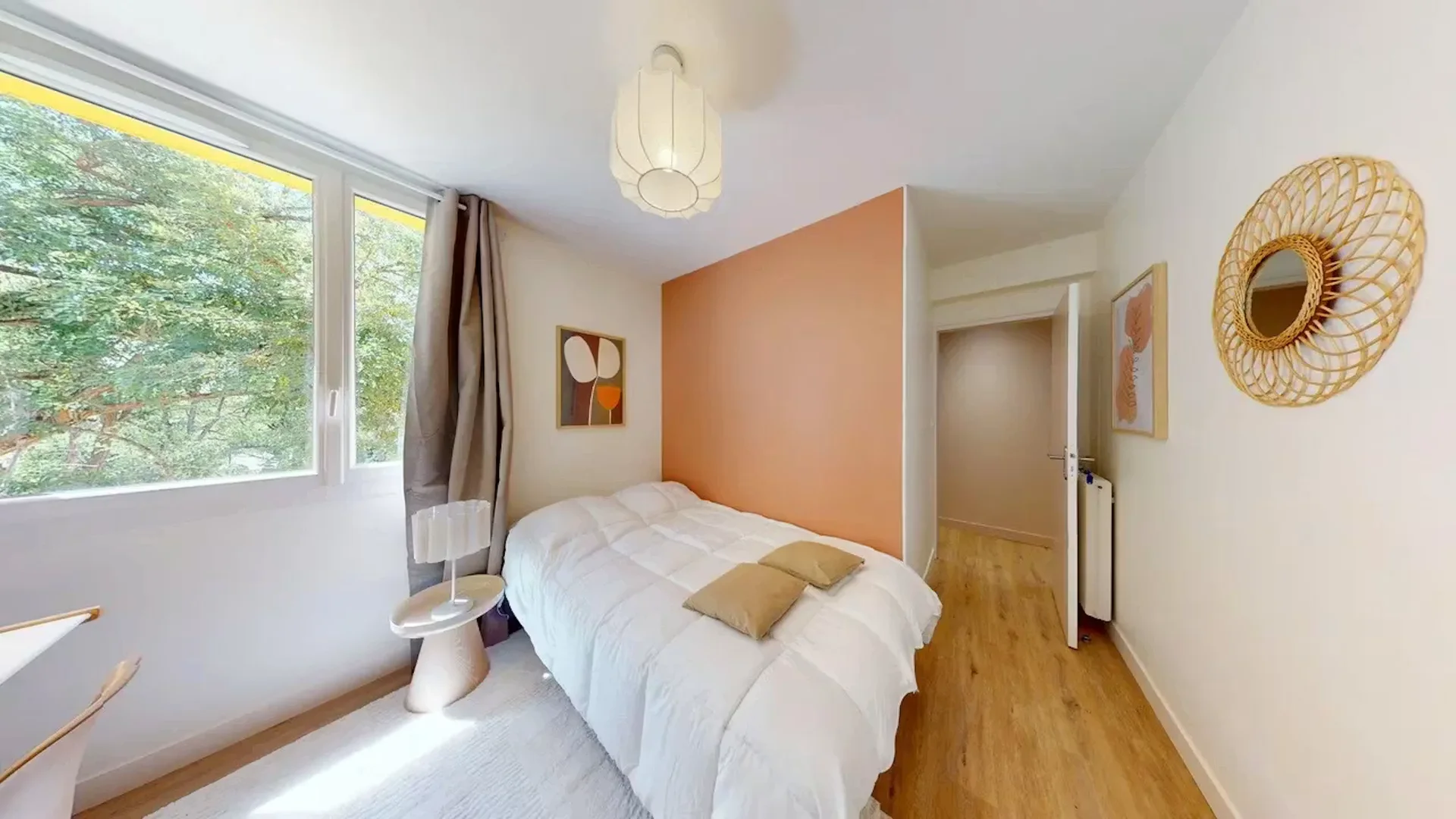 Quarto amigo do estudante em com comodidades modernas