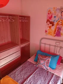 Chambre privée à Calle Sagrada Familia, , image 1 de 10