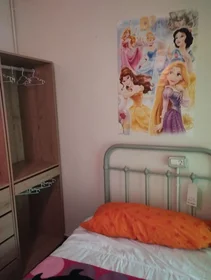 Chambre privée à Calle Sagrada Familia, , image 6 de 10