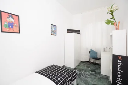 Quarto privado em Corso d'Augusto, , imagem 1 de 10