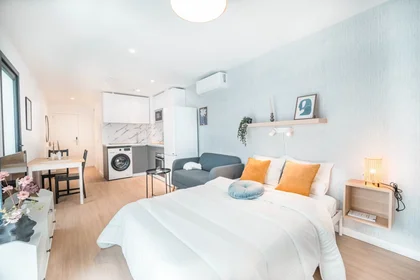 Logement entier à Carrer del Capità Baltasar Tristany, Pont nou, image 2 de 10