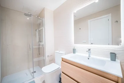 Logement entier à Carrer del Capità Baltasar Tristany, Pont nou, image 10 de 10