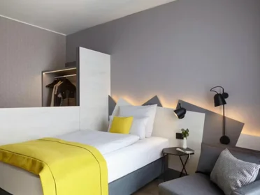 Appartamento intero in Vogelsanger Weg, Stadtbezirk 6, immagine 5 di 10