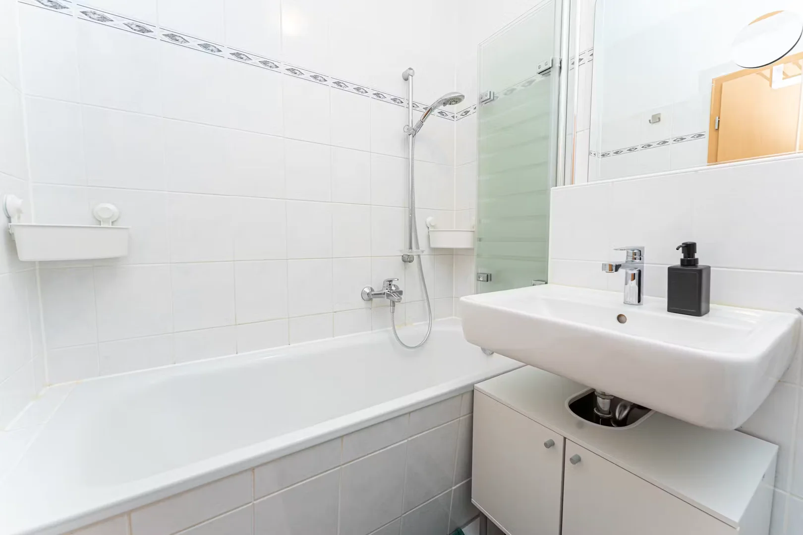 Budget-friendly student room close to campus in