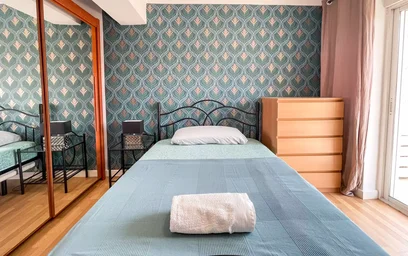 Private room at Avenida Jijona, Carolinas Bajas, image 1 of 10