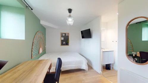 Privatzimmer in der 86 rue Claude Bernard, bild 9 von 16