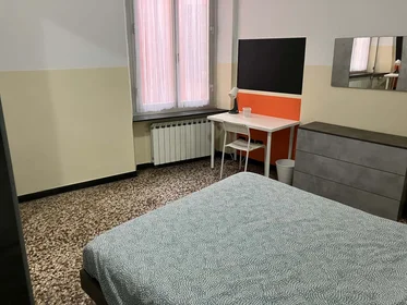 Chambre privée à Via Antonio Gramsci, 29/7, 16124 Genova GE, Italy, image 6 de 7