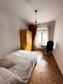 Chambre à louer dans un appartement en colocation à Salamanca