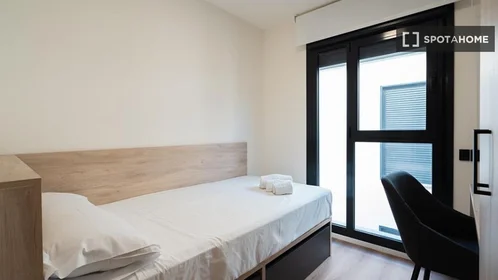 Private room in residence at C/ Alicante, image 5 of 10