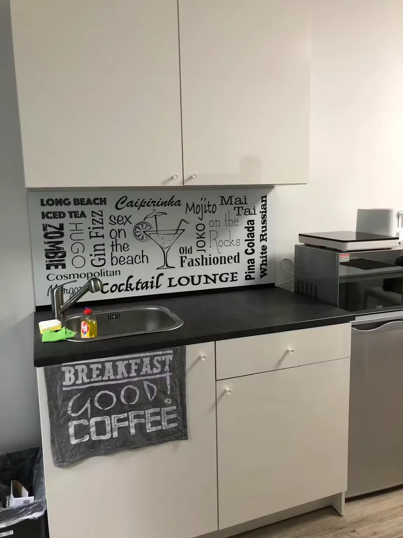 Student-friendly room in  with modern amenities