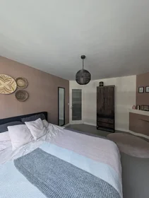 Entire apartment at Orteliusstraat 117hs, image 2 of 12