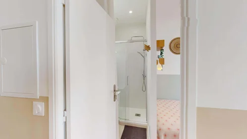Prywatny pokój 7 Rue Antoine Blanc, 13010 Marseille, France, obraz 2 17
