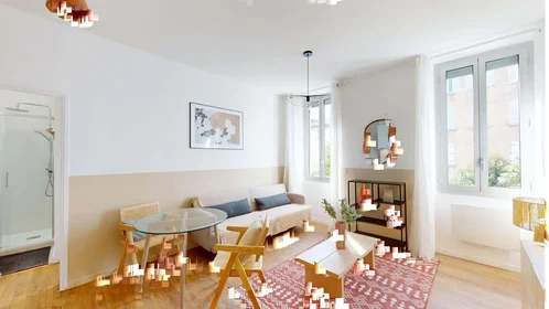 Prywatny pokój 7 Rue Antoine Blanc, 13010 Marseille, France, obraz 13 17