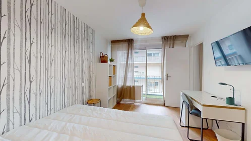 Habitación privada en 7 Rue de l'Abreuvoir, 57000 Metz, France, imagen 8 de 19