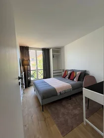 Quarto privado em Cergy, 95800, imagem 14 de 35